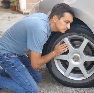 Do you want me to fix your flat tire?